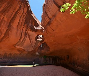 Experience the outdoors at its best with these 8 great places to visit in Utah
