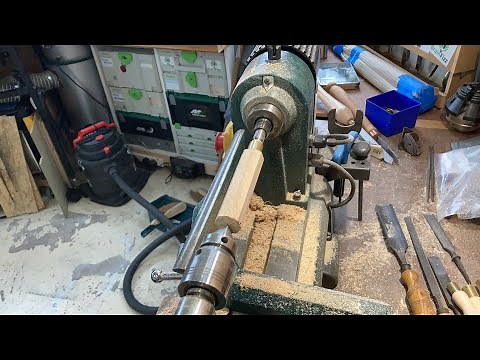 Making London pattern chisel handles a woodturning project.