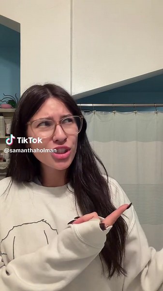Maxine Halloween Costume Ideas and Makeup Tips