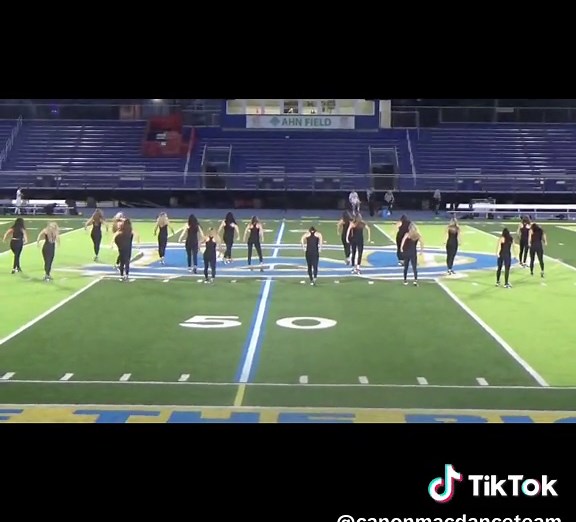 First performance of the year ✅ #danceteam #dance Choreo/Music: UDA