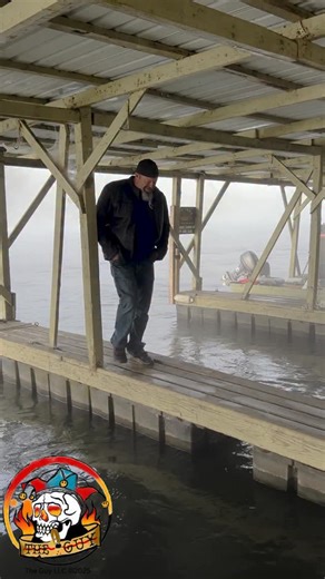 Edwin Lee Smalley on Instagram: "Origami classes . Shoptheguy.com . . . . . . . . . . . . . . #funnyvideos #theguy #fyp #comedyskit #reelsinstagram #instagood #randomhumor #jokes #instalike"