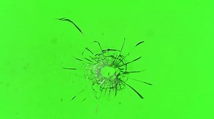 「緑の画面の背景に粉々に砕ける、ガラスを通しての銃声のスーパースローモーション。1000fpsの高速シネマカメラで撮影。」の動画素材（ロイヤリティフリー）3625498721 | Shutterstock