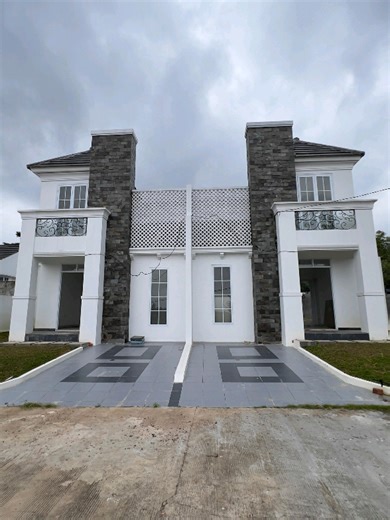 PT.NGK (NIAGA GUNA KENCANA) 🏠 PERUMAHAN CITRALAND 🏠 🏡GRANDMANSION 🏡 INFO LEBIH LANJUT HUBUNGI : 0813-2121-0128 (SHANIA) MILIKI HUNIAN MEWAH BERADA DI PUSAT KOTA 📍 MAYANG - KOTA JAMBI ( Dekat pasar Vila Kenali) ✅ DISC 10% ✅ DP 5% BISA DICICIL 3 X ✅ BISA CASH, CASH TEMPO MAKSIMAL 6 BULAN, KPR KE BANK, & CICILAN BERTAHAP KE DEVELOPER 9 TAHUN (TANPA BANK SYARAT HANYA KTP) 🔰TERSEDIA TYPE CITRLAND GRANDMANSION : 📌TYPE : 38/90/105/HOOK 📌TYPE : 48/142/HOOK 📌TYPE : 68/105/HOOK 📌TYPE : 70f/70s/1
