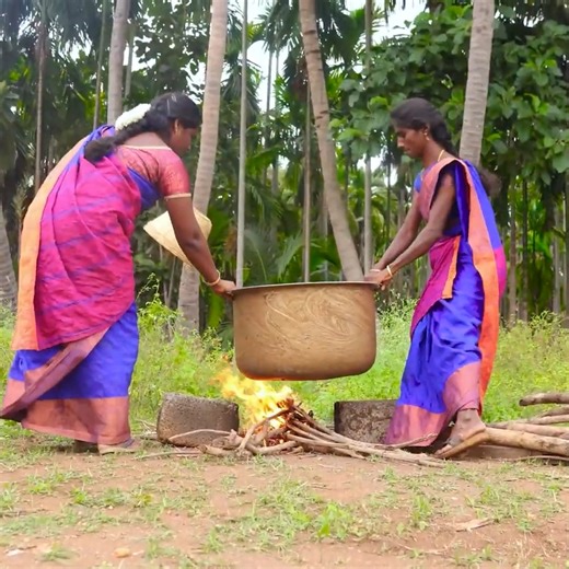 6.3K views · 83 reactions | BIG INFUSED GOAT GOAT INSIDE GLASS JAR Western Retort Pouch Packaging Cooking in Indian Village | Wirally Food - தமிழ் | Facebook