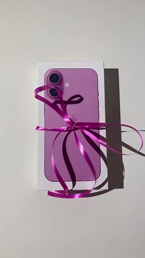 حبيت اللون 🩷🎀 #ايفون #ايفون16 #ايفون_الوردي #iphone16 #jeddah #explorepage #اكسبلورexplore #iphone _pink