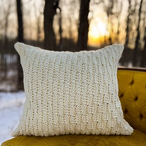 Crochet Cable Pillow - Free Pattern