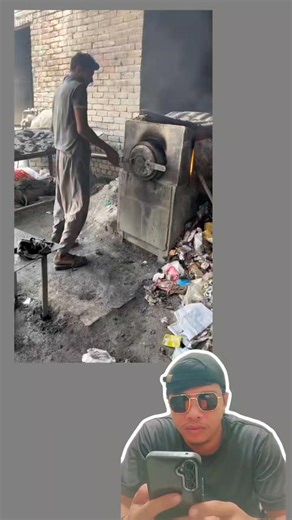 ถุงพลาสติกกลายเป็นท่อ PVC 👍👍😬😬 | BOY SHORT CLIP