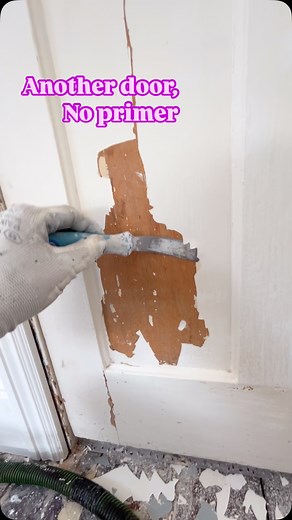 Another unprimed door 🙄 Without primer the topcoat just won’t stick! #painting #tips #diy #interior | Loveday Decorators