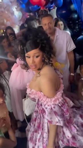Cardi B News on Instagram: "Cardi & her family arriving at Wave & Blossom double themed birthday party tonight in NYC 😍🎂🎉"