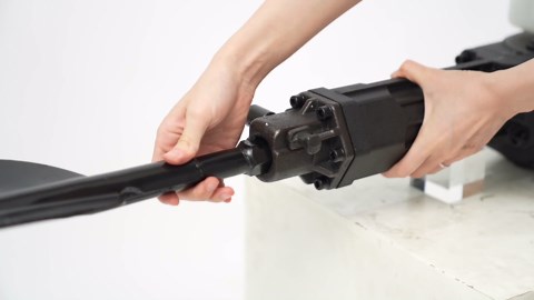 52CC Trencher Digger Machine 2-Stroke Gas Powered Tree Digger Gasoline Garden Shovel for Digging 1900W Portable Tree Excavator Handheld Planting Shovel for Garden, Soil Cultivation | US Stock