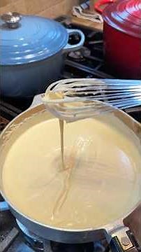 How to make a béchamel sauce