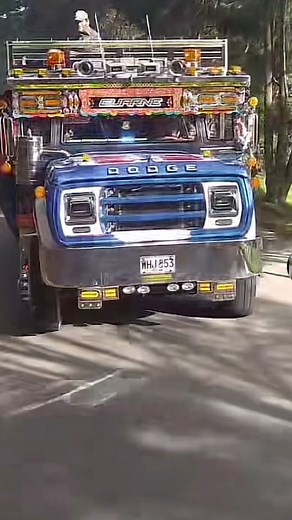 120K views · 3.4K reactions | "Hoy domingo, trabajando en las rutas, llevando a nuestros campesinos a sus respectivas veredas. ¡Qué privilegio poder servir y conectar a las personas con sus comunidades! La labor de transporte es fundamental para mantener unidas a nuestras regiones." | Nariño Antioquia Nuestra Nueva Generacion | Facebook