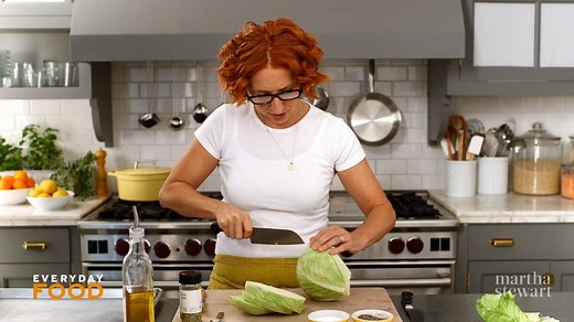 Stunning and simple, Sarah’s roasted cabbage wedges are flavored with fennel seeds, making this vegetable a satisfying side dish to accompany any meal: https://trib.al/lbJ7fF4 | Martha Stewart