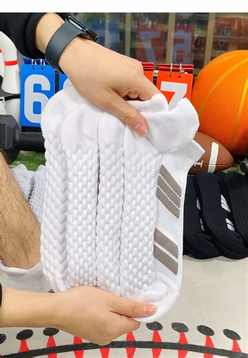 Professional sports socks are soft,comfortable,anti-slip and wear-resistant #socks #sportsSocks #running