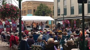 1.3K views · 17 reactions | The Darrell Webb Band is downtown Fergus Falls performing at Art on Lincoln. Bring a chair if you want to come and watch! | Fergus Falls Daily Journal | Facebook