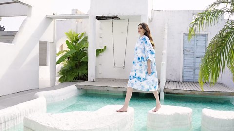 Surf Poncho Hooded Beach Towel Quick Dry, Terry Cloth Changing with Oversize Pockets, Swim Cover Up for Adults Men & Women Surfing Beach Aquatics, Gift for Swimmer Lovers