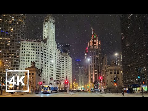 |4K| Downtown Chicago - Night Driving - Light Snowfall - USA - 2022