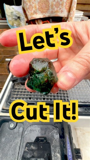 This Green Rock Did NOT Disappoint 😳