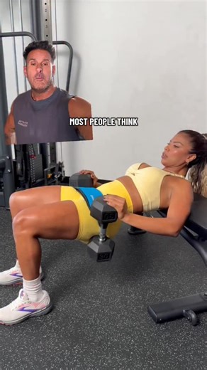 what started as just a hip thrust belt.. turned into an all-in-one glute tool 🔥🍑 #gymworkouts #homeworkouts #workoutfromhome #hipthrusts #hipthrustbelt #womensfitness #glutes #glutegains #legday #dumbbellworkout | Bellabooty