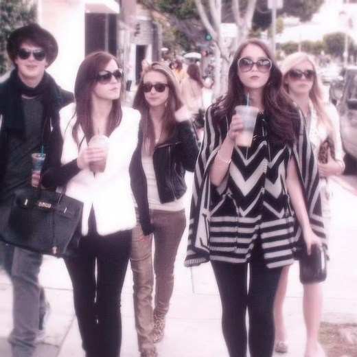 The Bling Ring Edit — 2000s Aesthetic Cloud Vibe