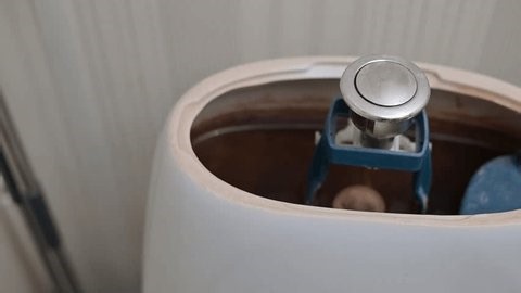 clip-4007136215-video-shows-assembly-repair-toilet-tank-highlights