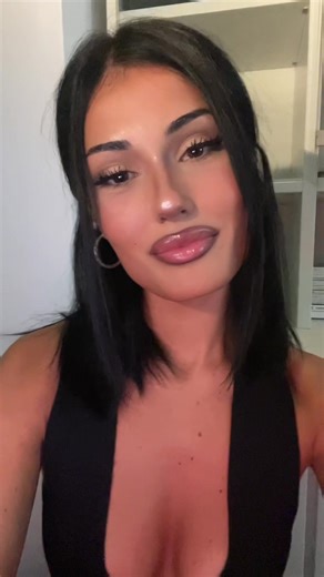 Video di Elisa ♋︎ (@elisaagabriele_) con original sound - Sharkeif