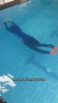 Her First Underwater Swimming in Single Breathe 🏊🏻 #swimming #underwater #swimmingpool #Gr