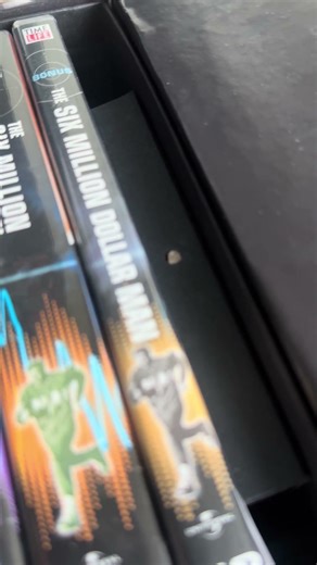 The Six Million Dollar Man Complete Collection - Deluxe DVD Box Set - Cool thing when you open BOX!