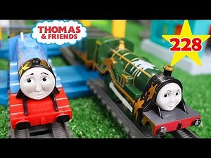 THOMAS AND FRIENDS TRACKMASTER SPLISH SPLASH SPLOSH EMILY |THE GREAT RACE #228 THOMAS TRAIN