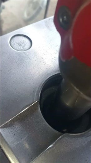 WAIDA Cylinder Boring Machine in Action 🔥 | Precision Engineering at its Best"