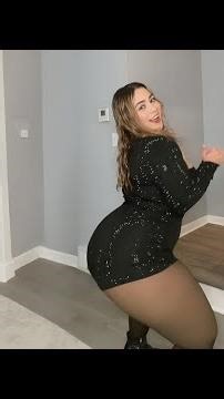 How Step Rios Defied the Odds: The Plus-Size Model Shattering Stereotypes and Inspiring Millions!