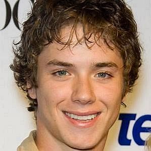 Jeremy Sumpter Girlfriend 2026: Dating History & Exes - CelebsCouples