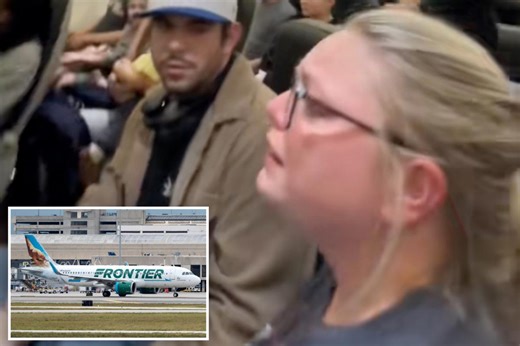 Woman claims she was kicked off flight for being deaf — but Frontier tells a different story
