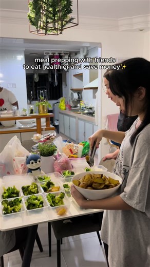 NEW BONDING IDEA just that it took us 4 hours… @Beno @laiyeeee