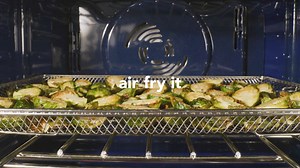 Shopping for a new Wall Oven? Look no further than KitchenAid®! — Between Air Fry Mode, Self-Close Doors, SatinGlide™ Roll-Out Extension Rack & more, you'll love the ease of cooking with KitchenAid®. ☀️ https://pbxx.it/2mdIfV | Appliance Corner Inc | Facebook