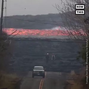 A raging river of lava is moving at terrifying speeds across Puna, Hawaii in 2018 😱😱 📌Puna, Hawaii 📹Ken Boyer photographer via Stoyful | Aloha Hawaii