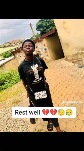 ✨ Better 💫 Love 💝 (@dora_darkowaa)’s videos with original sound - Sweet mercy 🎁🎁🎁