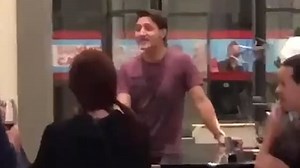 Justin Trudeau sings Bohemian Rhapsody before The Queen's funeral