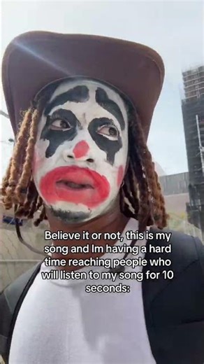 A rodeo clown/ alternative artist