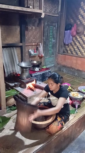 Tradisi Adat Sunda dalam Video Tarian Tradisional