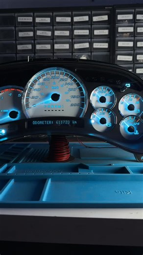 Southridge Fix on Instagram: "Throwback build we did over the summer. But seriously, how clean does white with teal look? Honestly, a two-tone gauge face might have taken this one to the next level. Want to get a build done? What are you waiting for, let’s make it happen. Or want to build your own cluster? Visit our site. We’ve got everything you need, gauge faces, LEDs, gauge pointers, and more. #liftedtrucks #trucksofinstagram #silveradonation #chevytrucks #fyp"