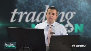 Here's how to trade Facebook going into earnings