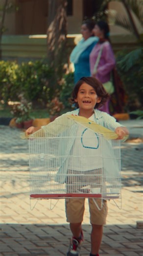 Ready to drive with the entire tribe? With the all new Suzuki Every 2 step folding spacious feature, you can fill in whatever you can, Because Suzuki Every ab chali rayy! #Suzuki #SuzukiPakistan #Every #ForEveryone | Suzuki Pakistan