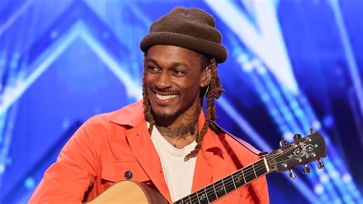 Chuck Adams takes "Iris" by the Goo Goo Dolls and makes it his own. America's Got Talent | NBC and Peacock | AGT Auditions