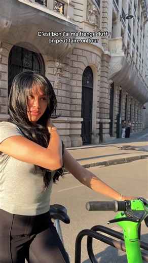Frange fluffy tissage : comment obtenir une frange bangs parfaite