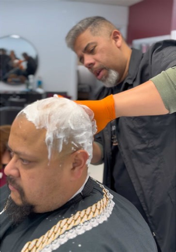 Straight Razor Shave Tips for Aspiring Barbers