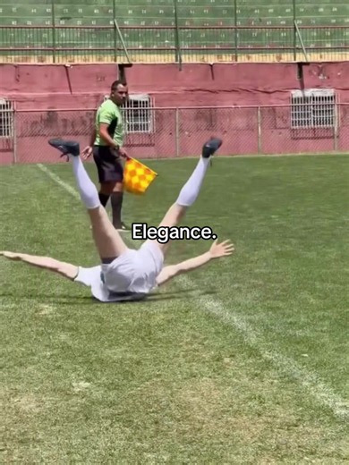 Elegance.✨🍷🪄#futebol #fyp #elegance #footbaltiktok #creatorsearchinsights