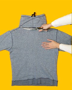 Don't throw away the sweater! Sew a beautiful cape for evening walks! | MomCut - Deutschland