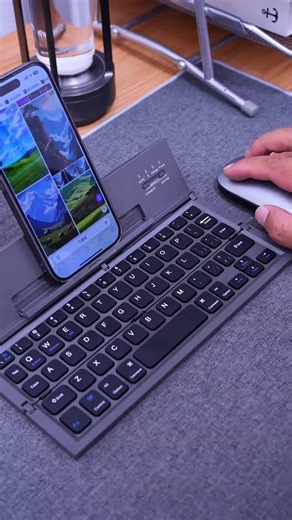 Tech khunta | I will take it with me when I go out. I can put the folding keyboard in my bag and take it out to type, work and play at the same time... | Instagram