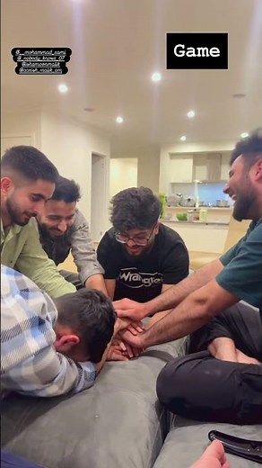 Red hands game 🥹 #games #australia